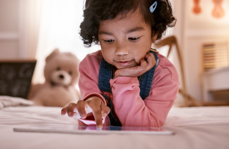 Screen Time vs. Real Time: Finding the Right Balance for Young Learners